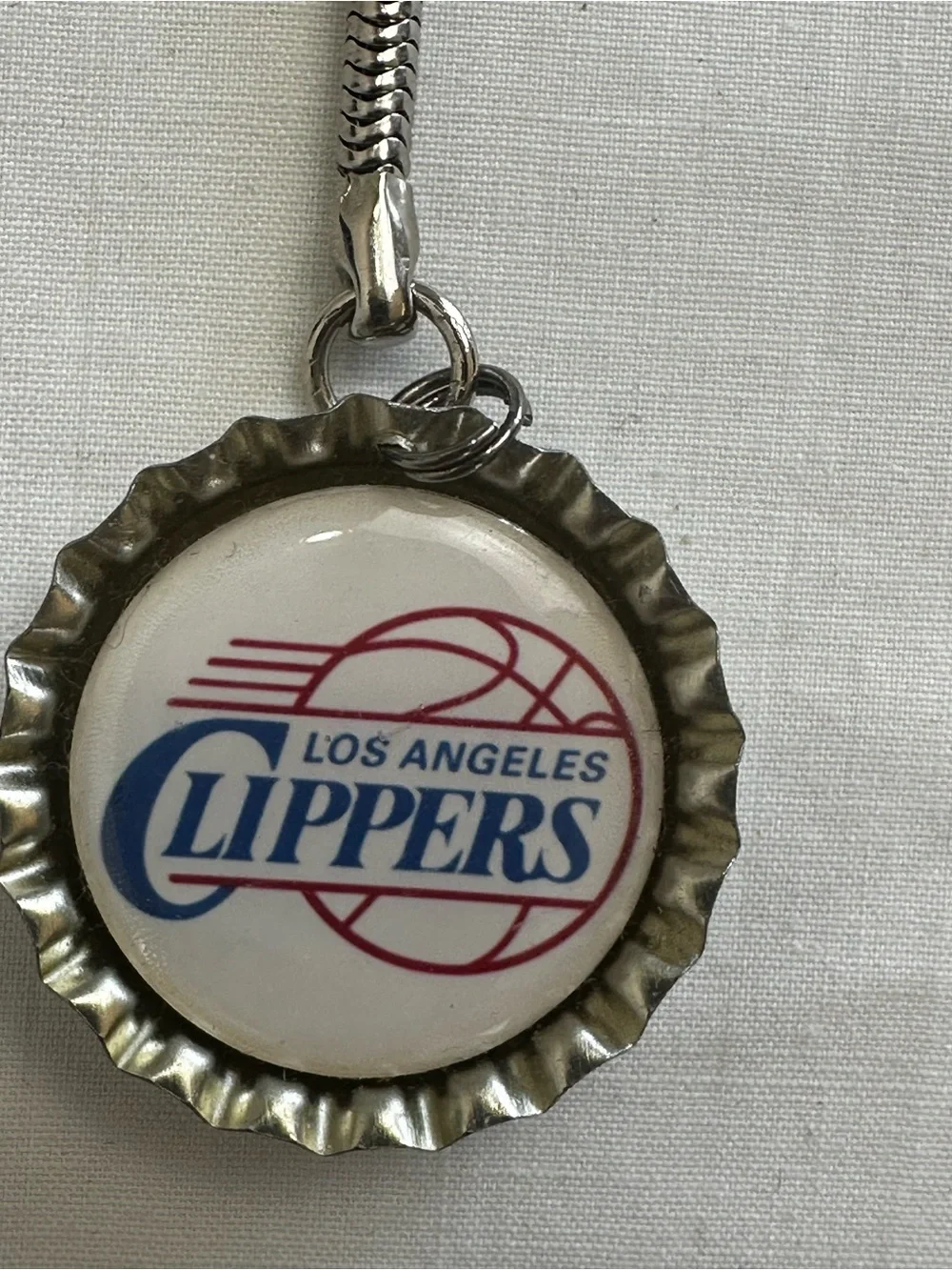 Los Angeles Clippers Bottle Cap Keychain - Team Logo Pendant